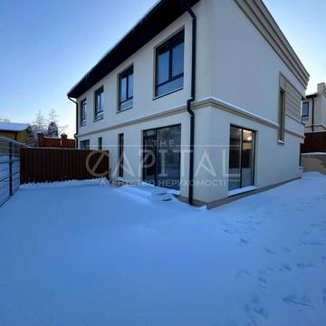 Грушевського вул., 4