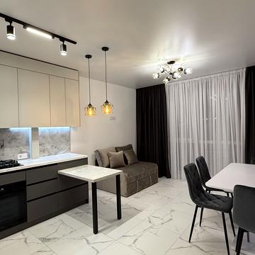 Володимира Навроцького вул., 37