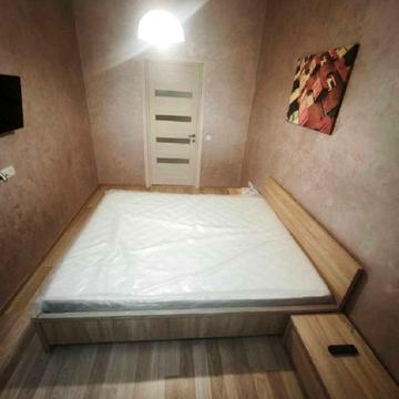 Павла Лі пров. (Московський), 2-Б