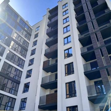 Довженка вул., (Будинок)