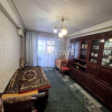 Івана Миколайчука вул. (Серафимовича), 13