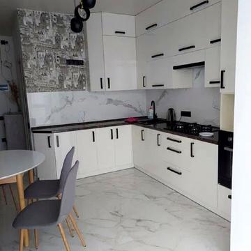 Кільцева вул., 2