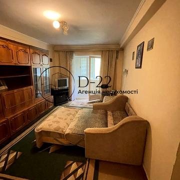 Литвиненко-Вольгемут вул., 4