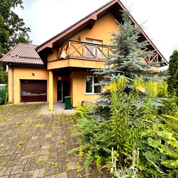 Молодіжна вул., 97