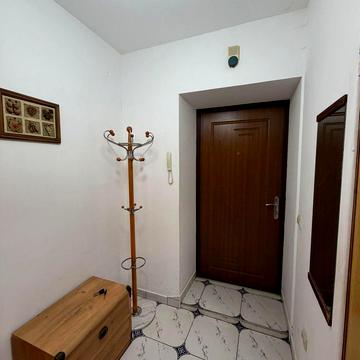 Довженка вул., 26