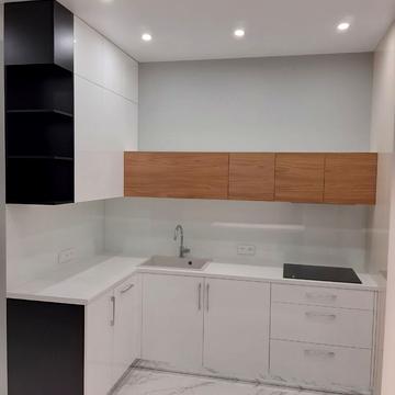 Римарська вул., 27