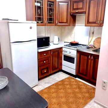 Окружна вул., 50