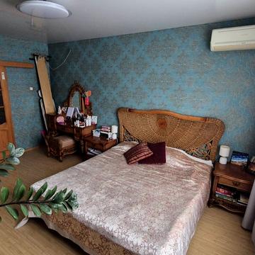 Каштанова вул., 8-А