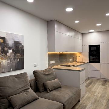 Джона Маккейна вул. (Івана Кудрі), 3-А