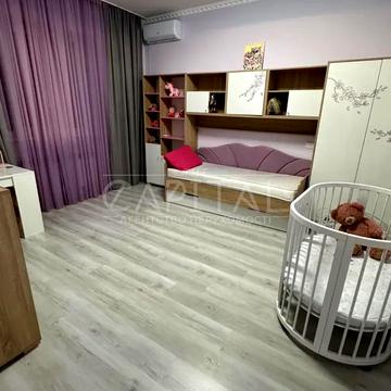 Барвінкова вул., 10