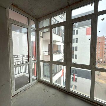 Амосова вул., 4