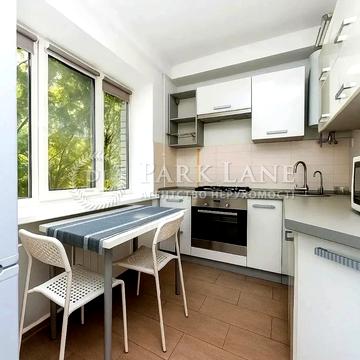 Німанська вул., 2