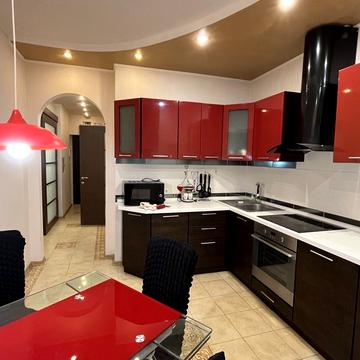 Петра Калнишевського вул. (Михайла Майорова), 7