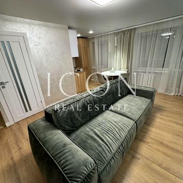 Печерський узвіз, 11