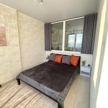 Героїв полку "Азов" вул. (Маршала Малиновського), 8