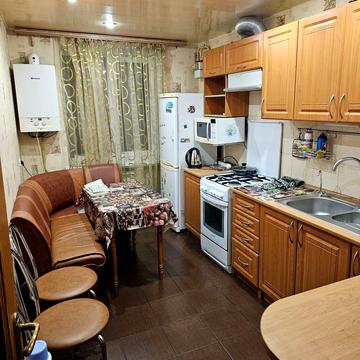 Осіння вул., 13-Б