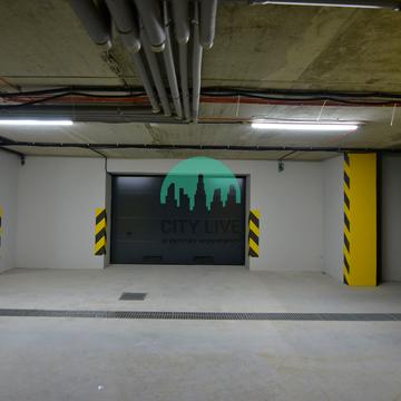 Олександра Довженка вул., 53