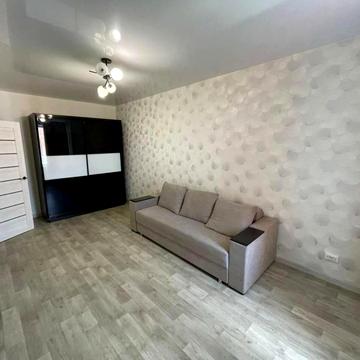 Петра Болбочана вул. (Городовікова), 3/1