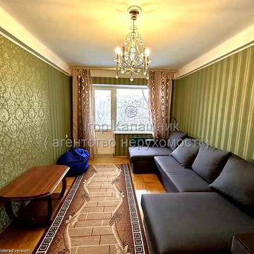 Верховної Ради бульв., 16