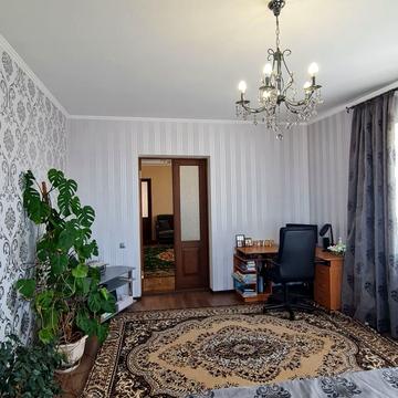 Старицького вул., 52