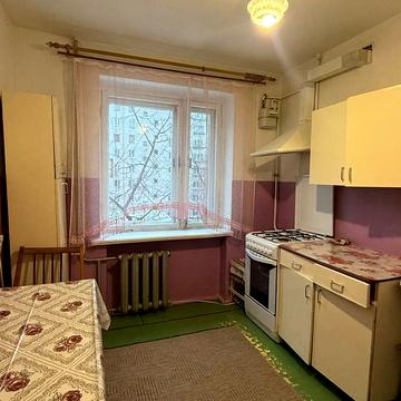 Володимира Великого вул. (Артема), 46