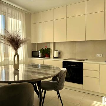 Європейська вул., 2