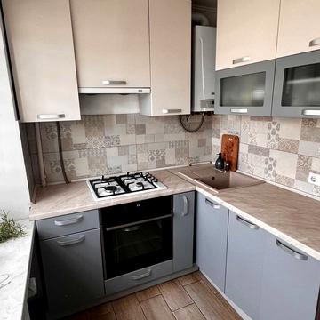 Левка Лукяненка вул. (Маршала Тимошенка), 15