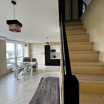 Ювілейний просп. (), 61Д