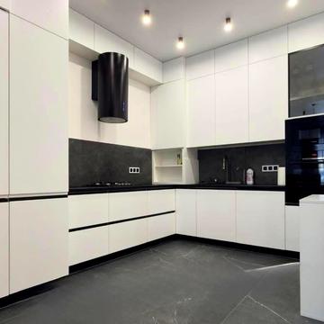 Володимира Івасюка вул., 26