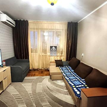 Курузова вул., 11