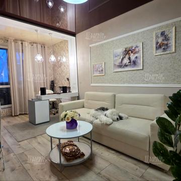 Ювілейний просп. (), 61а