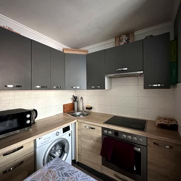 Глинянський Тракт вул., 147а