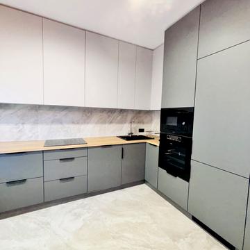 Ловецька вул., 4