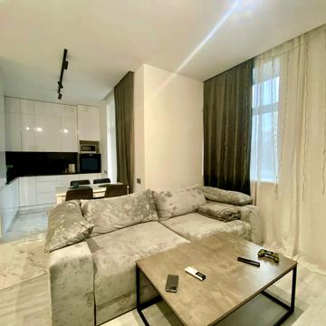 Володимира Моссаковського вул. (Клари Цеткін), 7