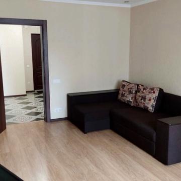 Ясинуватський пров., 11