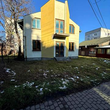 Адама Міцкевича вул., 17 в