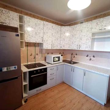 Григорія Ващенка вул., 7