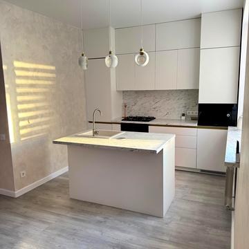 Карпа Валовня вул., 20