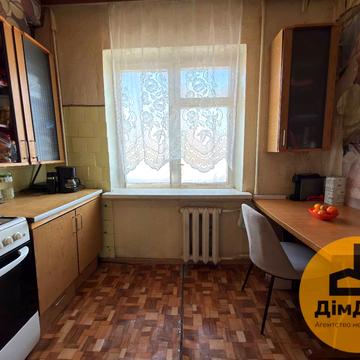 Березняківська вул., 10