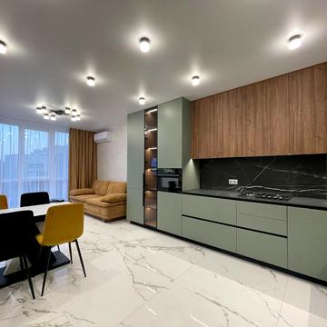 Леоніда Перфецького вул., 2