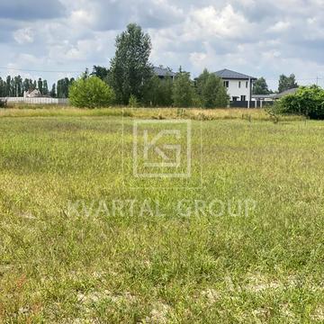 Молодіжна вул., 1