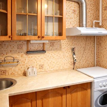 Вінстона Черчилля вул. (Червоноткацька), 27/2