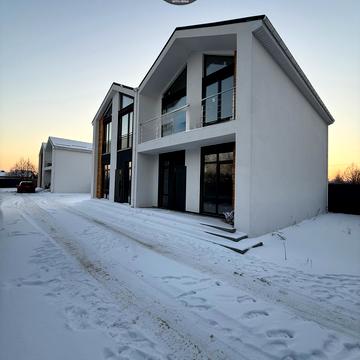 Чубинського, 17