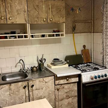 Енергетична вул., 8