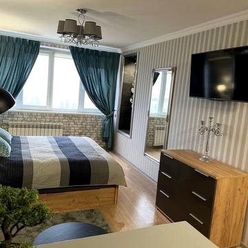 Березняківська вул., 36