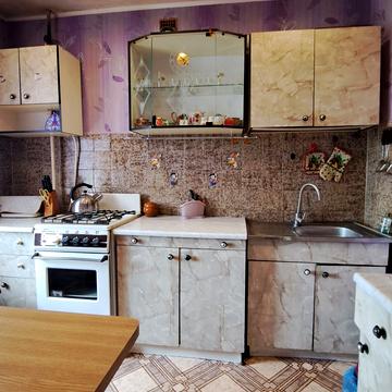 Академіка Корольова вул., 12