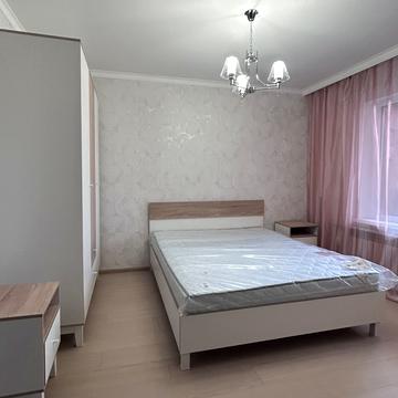 Наталії Ужвій вул., 7