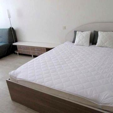 Дніпровська набережна вул., 26-А