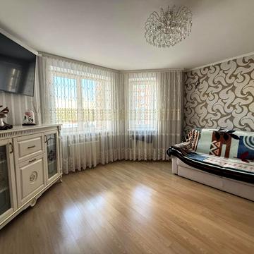 Миру вул., 35