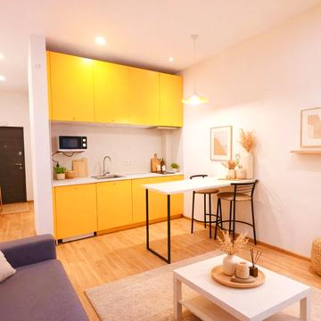 Євгена Коновальця вул. (Щорса), 36-Е